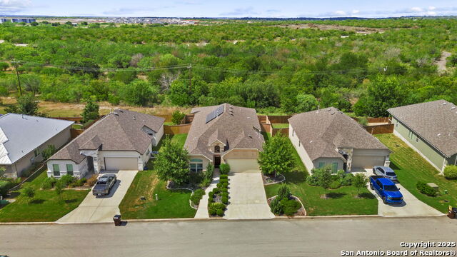 Listing photo id 35 for 3715 Brazos Bnd