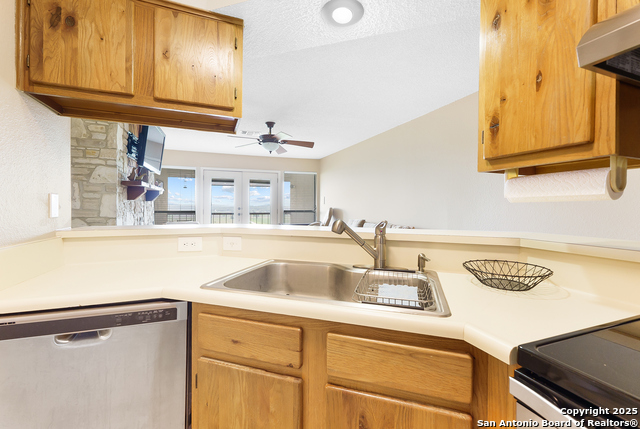 Image 11 of 23 For 1226 Cougar  Apt 1