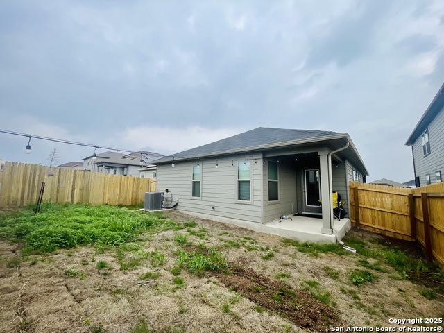 Image 21 of 22 For 10526 Salitrillo Bnd