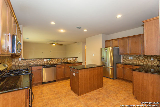 Image 15 of 43 For 331 Knights Cross Dr