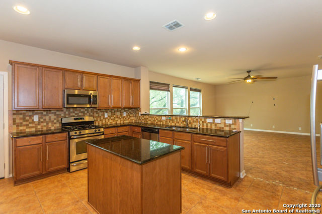 Image 16 of 43 For 331 Knights Cross Dr