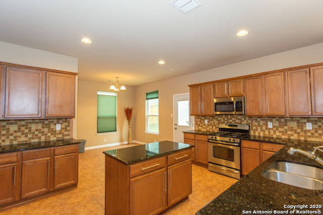Image 17 of 43 For 331 Knights Cross Dr