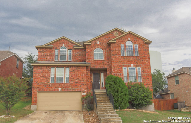 Image 2 of 43 For 331 Knights Cross Dr