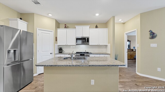 Image 12 of 37 For 2709 San Martin Ln