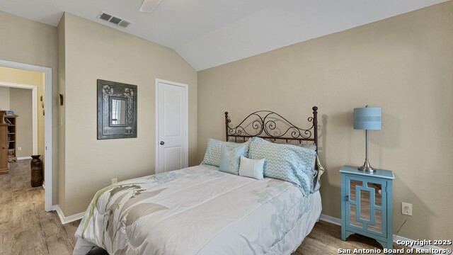 Image 26 of 37 For 2709 San Martin Ln
