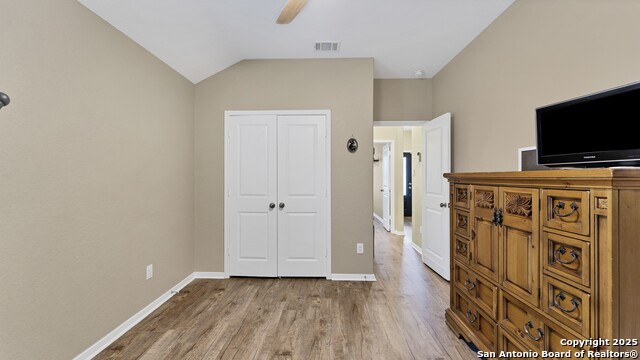 Image 31 of 37 For 2709 San Martin Ln