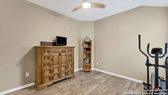 Image 33 of 37 For 2709 San Martin Ln
