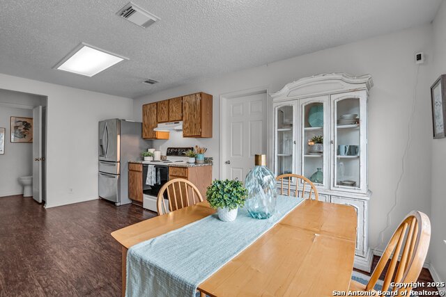 Image 11 of 36 For 1137 Stone Bluff