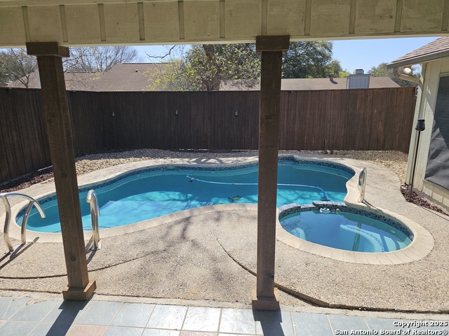 Image 3 of 22 For 10105 Trappers Ridge