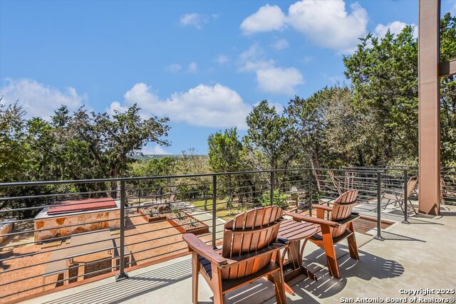 Listing photo id 35 for 7870 Gage Ln