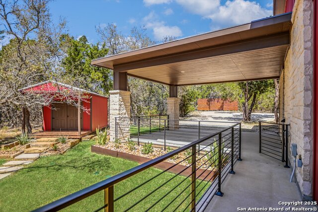 Listing photo id 38 for 7870 Gage Ln