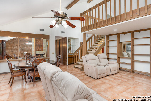 Image 11 of 31 For 6911 Timberhill