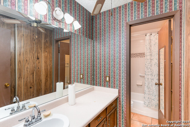 Image 22 of 31 For 6911 Timberhill