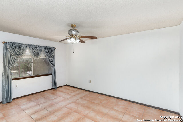 Image 26 of 31 For 6911 Timberhill