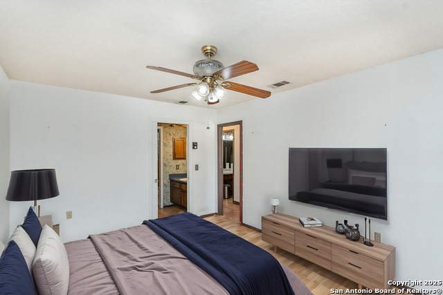 Image 27 of 31 For 6911 Timberhill