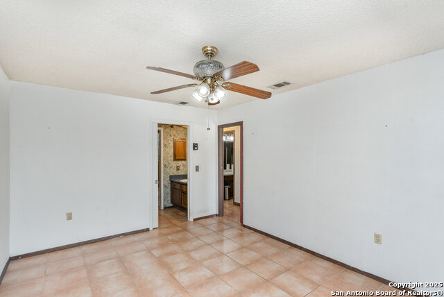 Image 28 of 31 For 6911 Timberhill