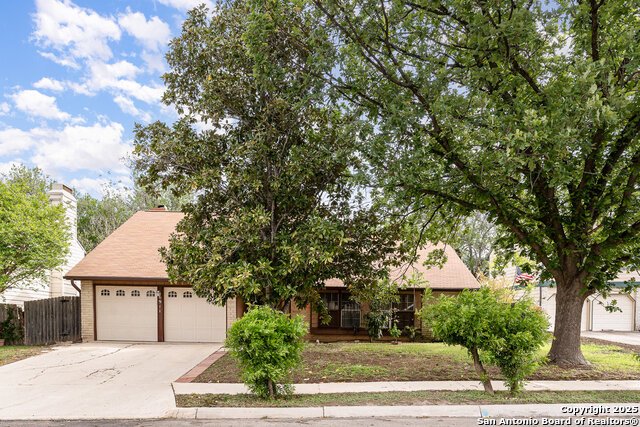 Image 3 of 31 For 6911 Timberhill