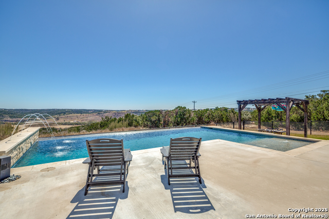 Listing photo id 31 for 112 Chinkapin
