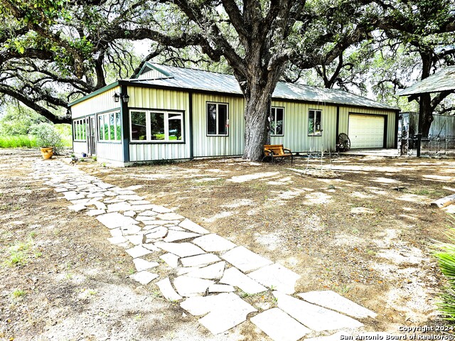 Image 10 of 75 For 804 County Road 6612