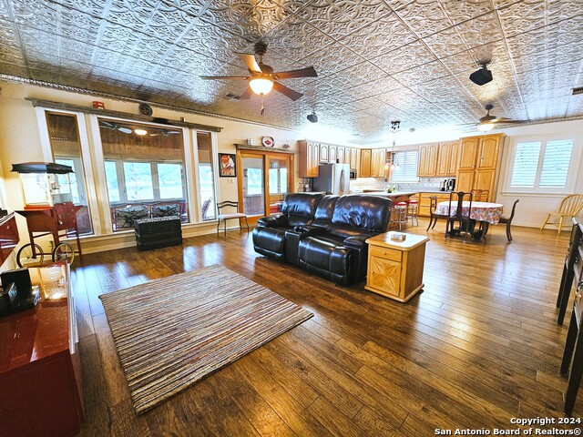 Image 15 of 75 For 804 County Road 6612