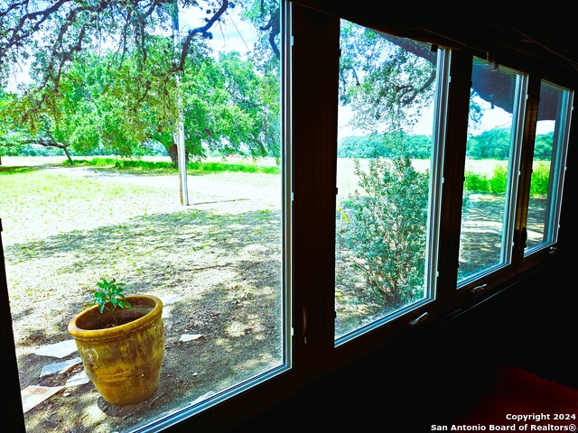 Image 28 of 75 For 804 County Road 6612