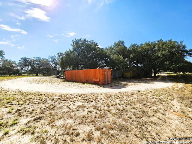 Image 35 of 75 For 804 County Road 6612