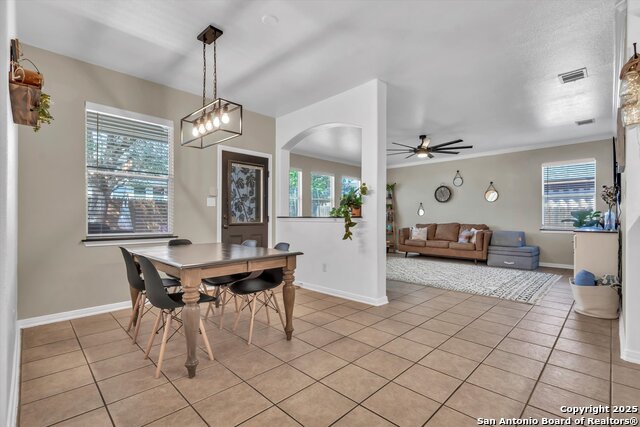 Image 22 of 40 For 2050 Belvedere Ct