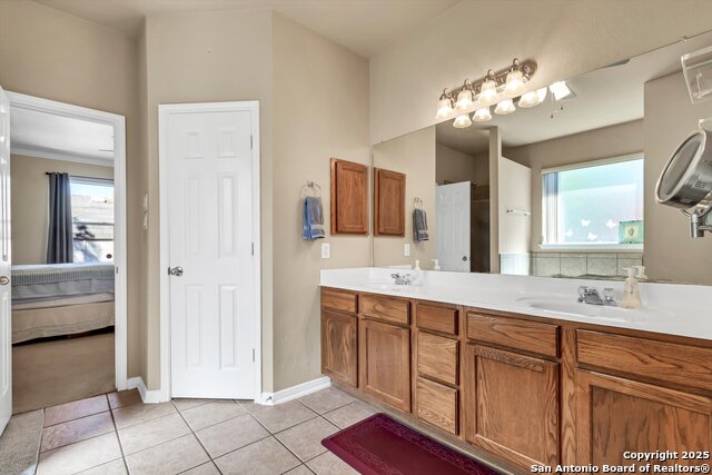 Image 26 of 40 For 2050 Belvedere Ct