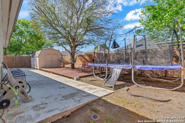 Image 30 of 40 For 2050 Belvedere Ct