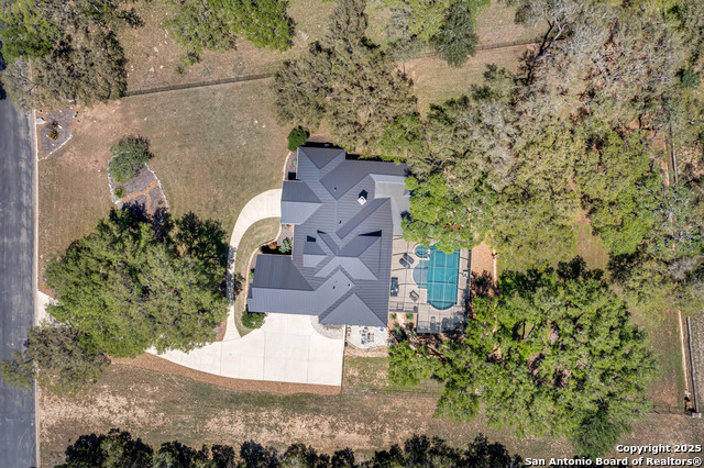 Image 2 of 58 For 9907 Kopplin Rd