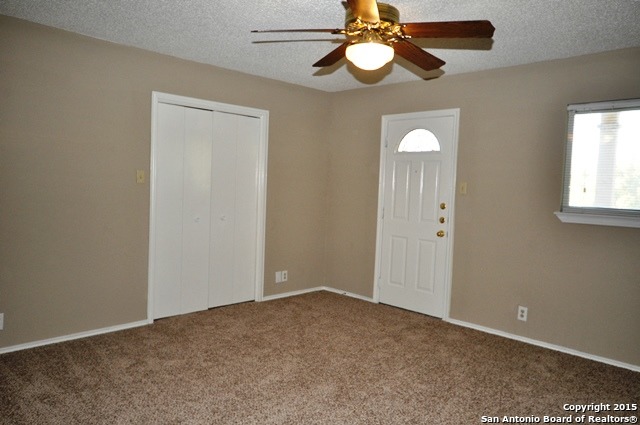 Image 11 of 14 For 308 Altgelt Ave