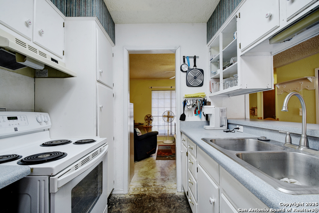 Image 14 of 25 For 4854 Casa Bello