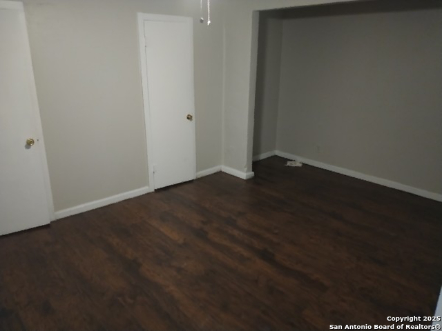 Image 2 of 25 For 719 San Antonio