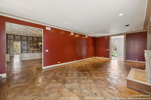 Listing photo id 10 for 424 Ivy
