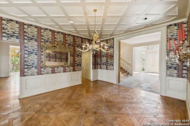 Listing photo id 17 for 424 Ivy