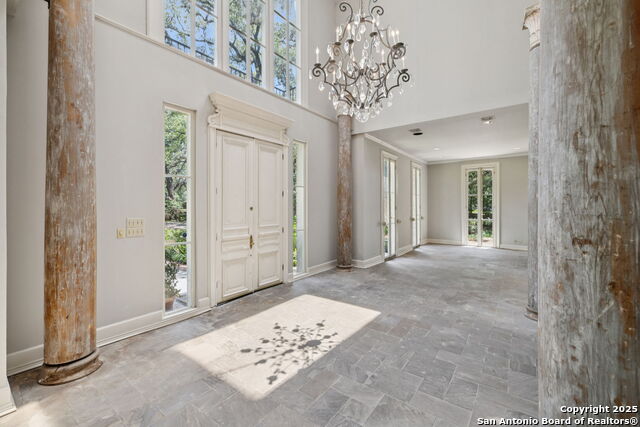 Listing photo id 4 for 424 Ivy