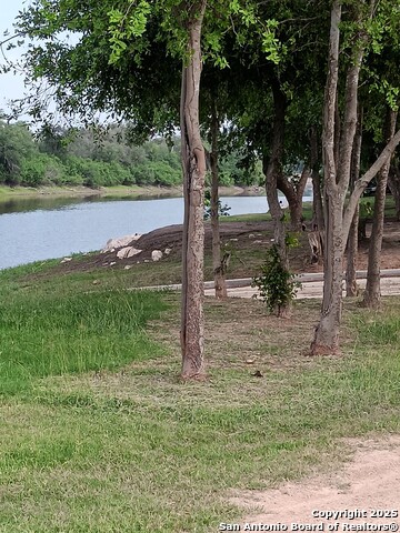 Image 3 of 17 For 1057 Midway