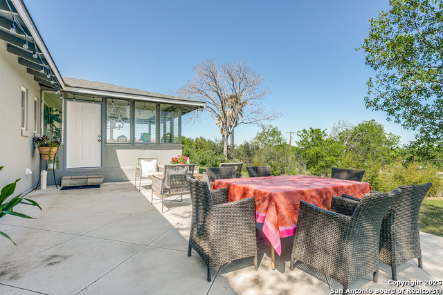 Listing photo id 19 for 426 Hathaway E
