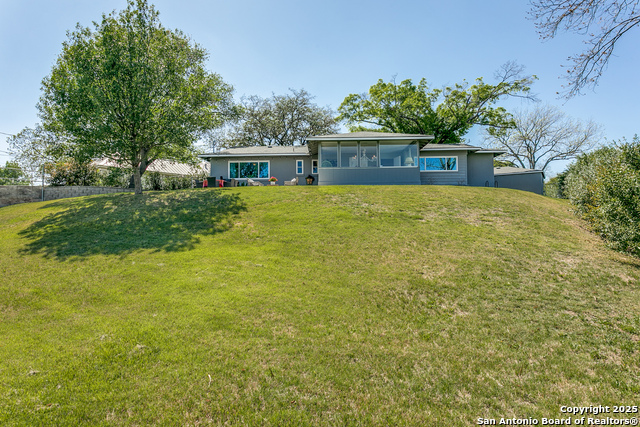 Listing photo id 23 for 426 Hathaway E