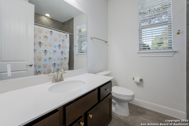 Listing photo id 20 for 259 Lawrence Dr