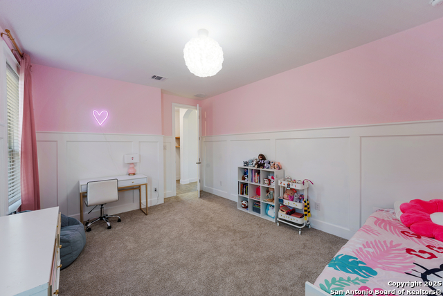 Listing photo id 22 for 259 Lawrence Dr