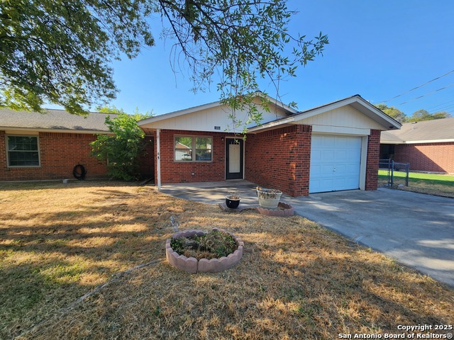 Details for 1330 Summerwood, New Braunfels, TX 78130