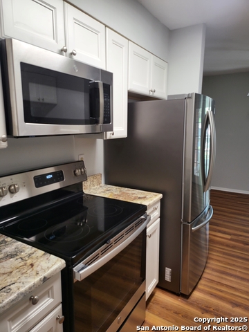 Image 23 of 43 For 14343 Judson Rd 206