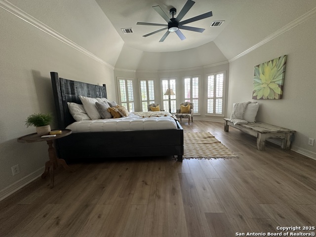 Listing photo id 15 for 23407 Treemont Park