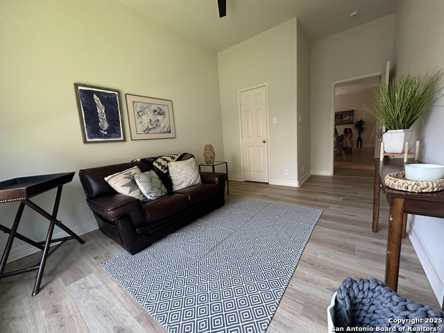 Listing photo id 22 for 23407 Treemont Park