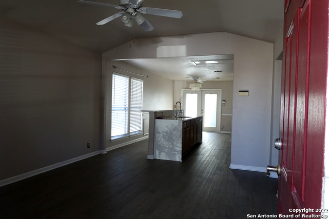 Image 10 of 26 For 13842 Griffin Ridge