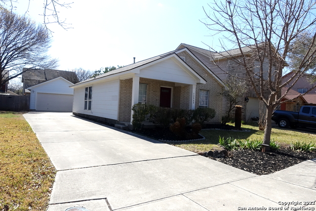 Image 2 of 26 For 13842 Griffin Ridge
