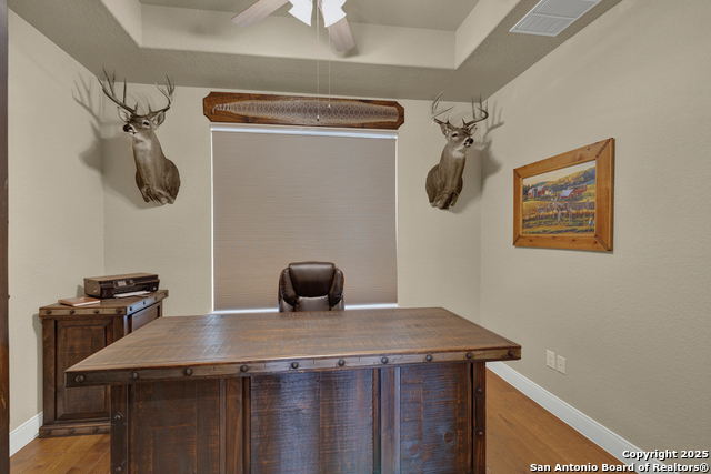 Image 10 of 39 For 10319 Oak Forest