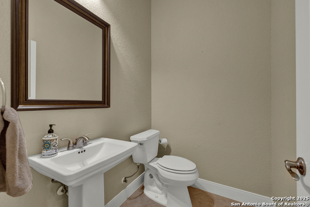 Image 17 of 39 For 10319 Oak Forest