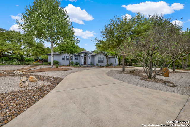 Image 2 of 39 For 10319 Oak Forest